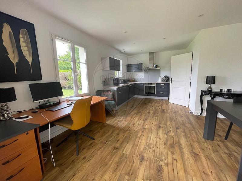 Maison - 108 m² - 4 pièces