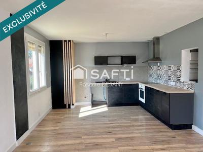 Maison - 160 m² - 9 pièces