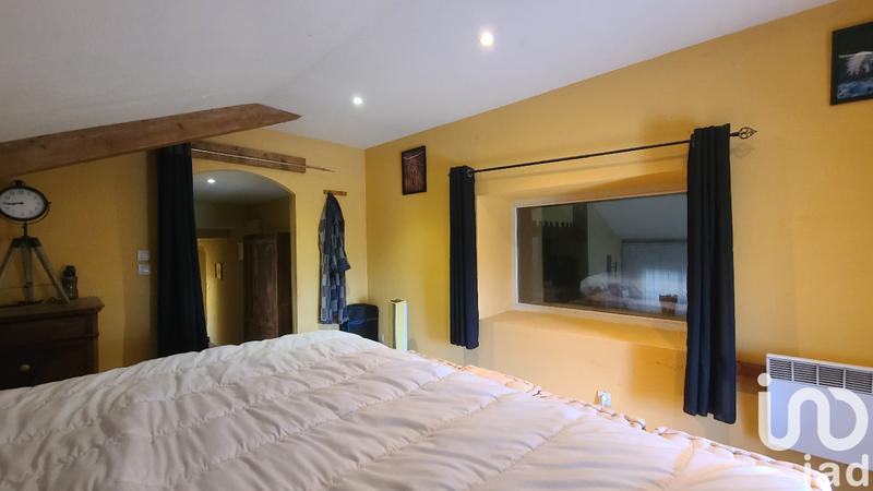 Maison - 260 m² - 8 pièces