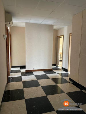 Appartement - 97 m² - 4 pièces