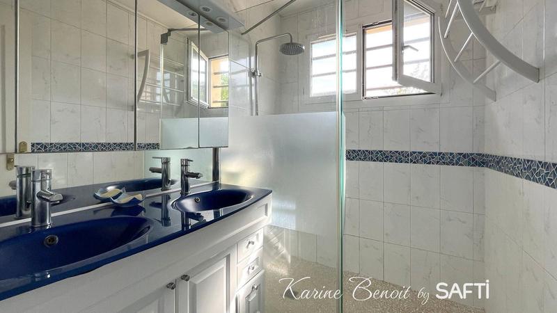 Maison - 143 m² - 7 pièces