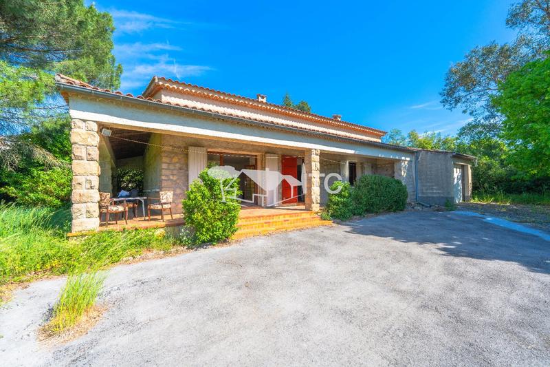 Maison - 95 m² - 3 pièces