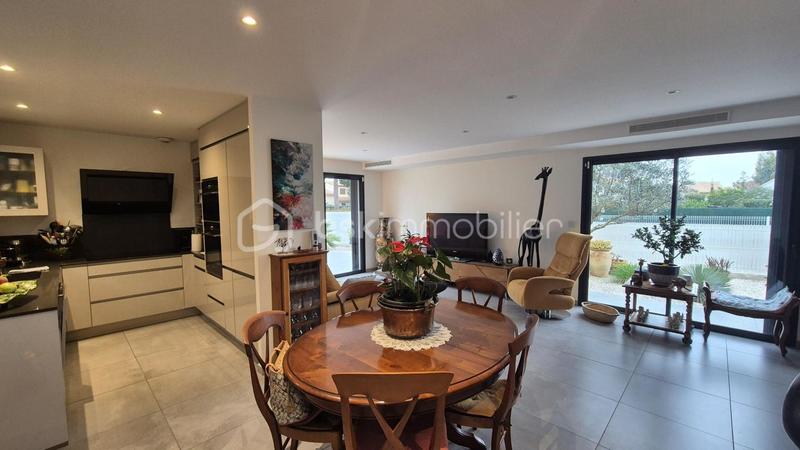 Maison - 108 m² - 6 pièces