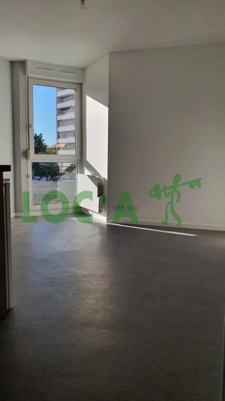 Studio - 18 m² - 1 pièce