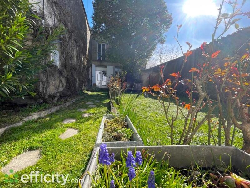 Maison - 178 m² - 8 pièces