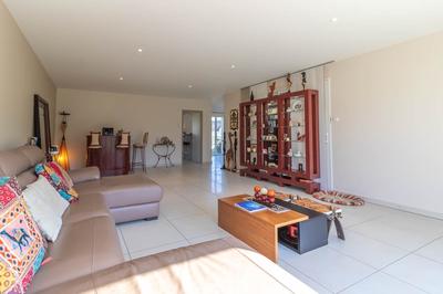 Maison - 295 m² - 9 pièces