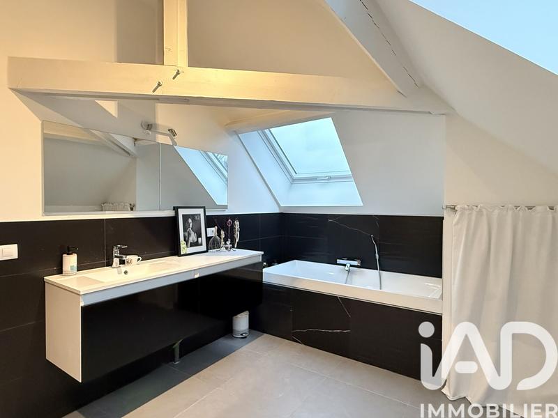 Maison de campagne - 240 m² - 5 pièces