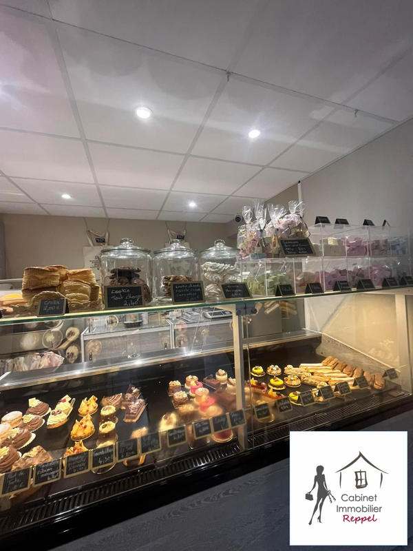 Local commercial - 111 m²