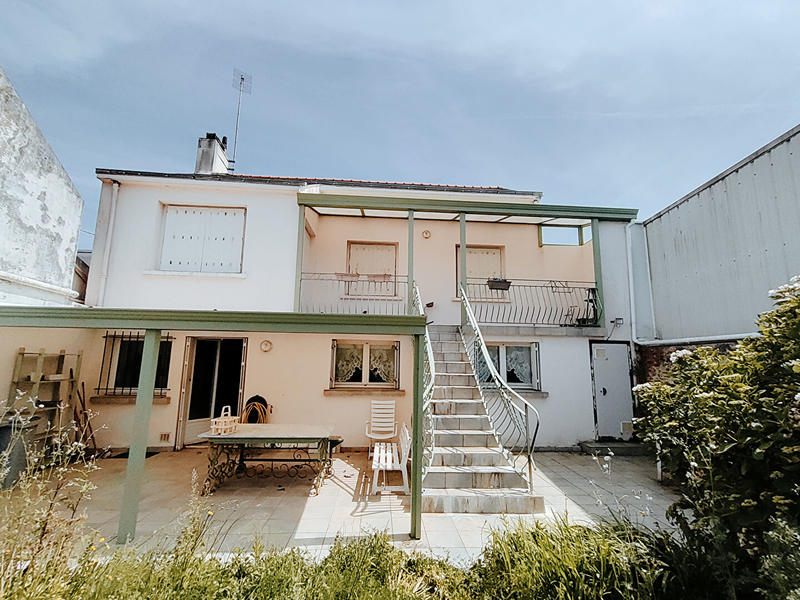 Maison - 144 m² - 6 pièces