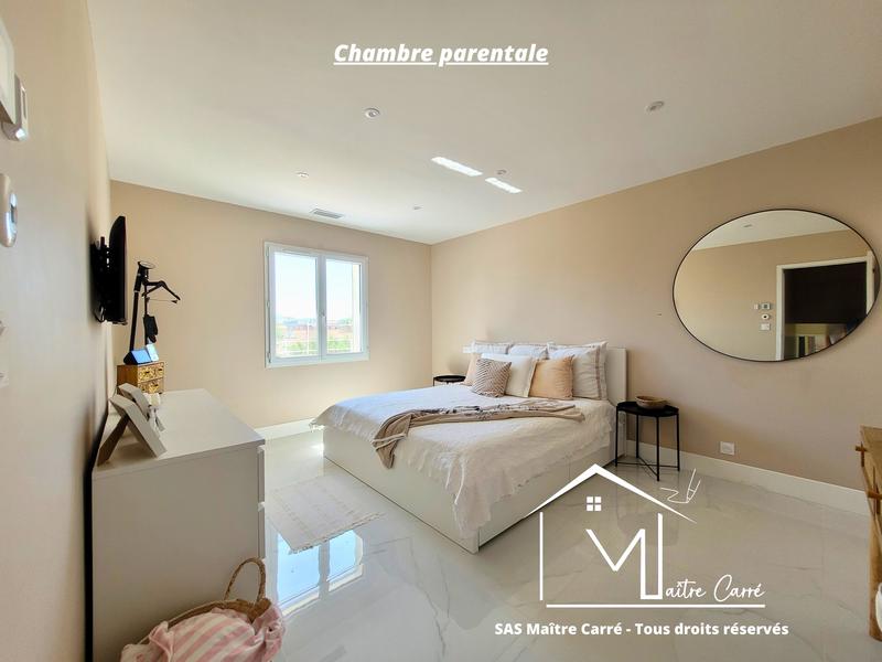 Maison - 138 m² - 5 pièces