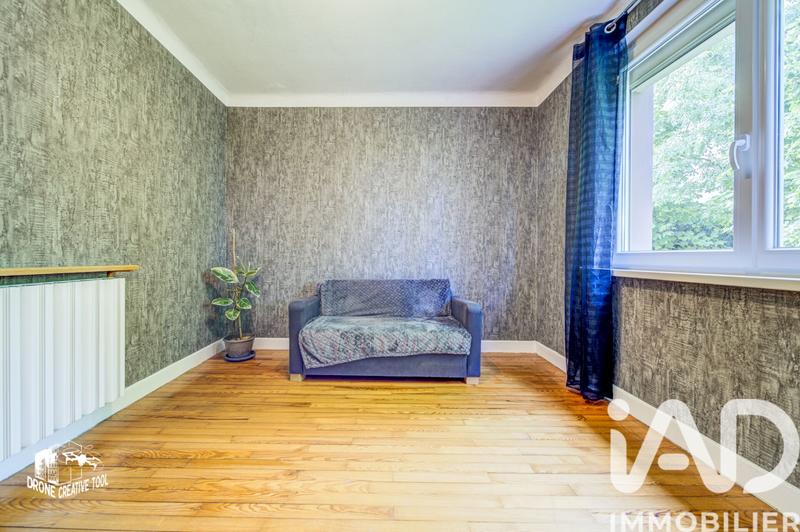 Maison - 136 m² - 8 pièces