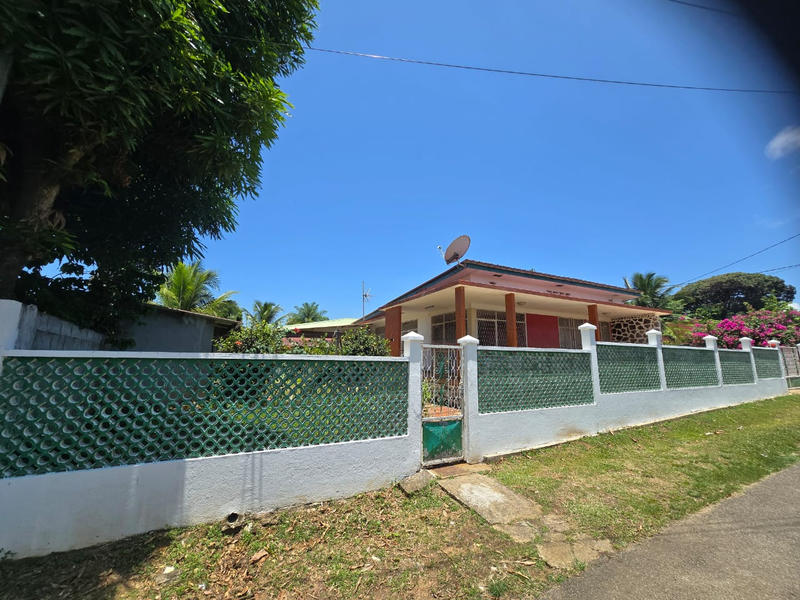 Villa - 95 m² - 4 pièces