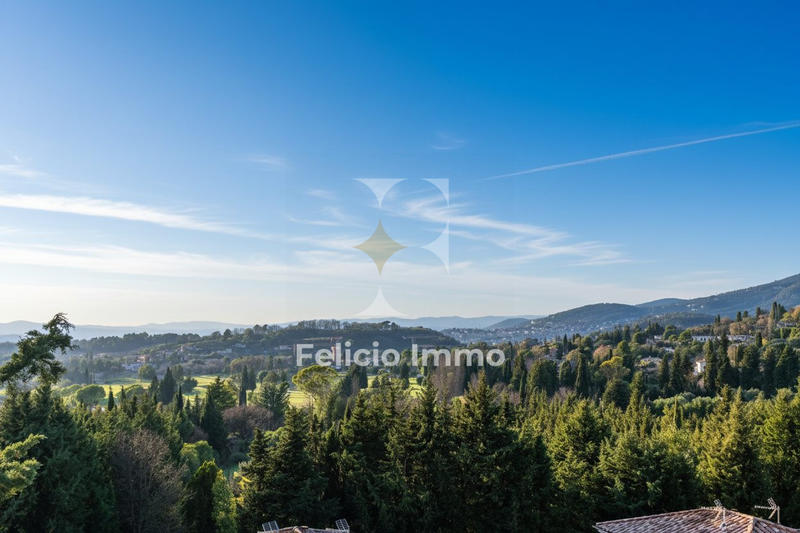 Appartement - 83 m² - 3 pièces