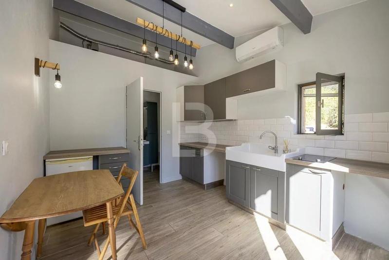 Villa - 194 m² - 5 pièces