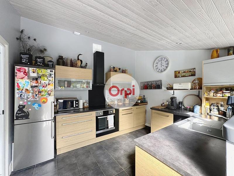 Maison - 145 m² - 6 pièces