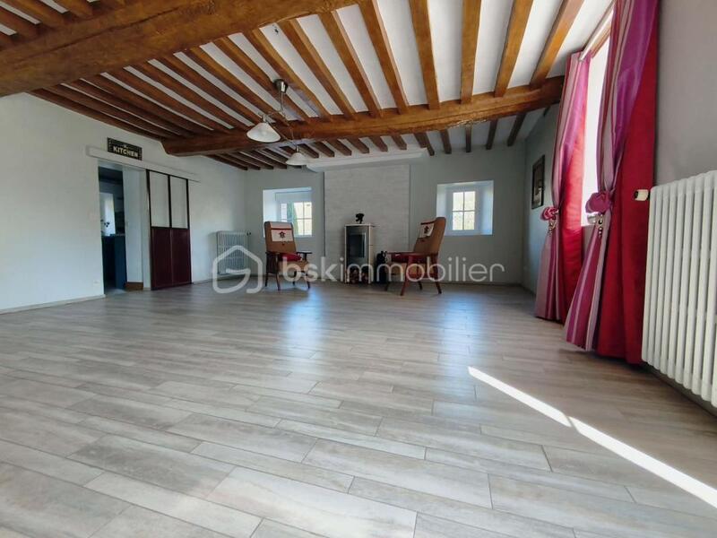 Demeure - 230 m² - 10 pièces