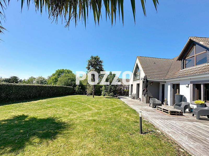 Maison - 135 m² - 6 pièces