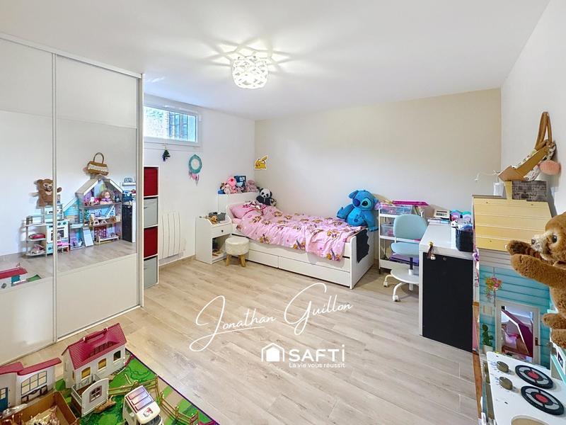 Maison - 192 m² - 6 pièces