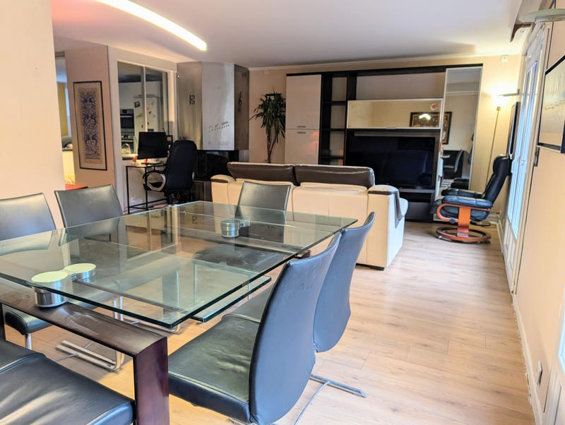 Maison - 111 m² - 6 pièces