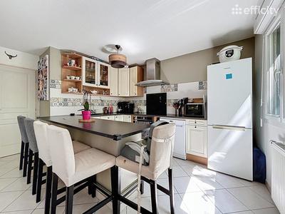 Appartement - 74 m² - 4 pièces