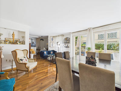 Appartement - 88 m² - 4 pièces