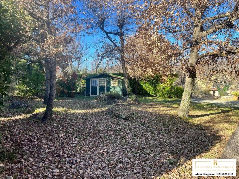 Maison traditionnelle - 157 m² - 6 pièces