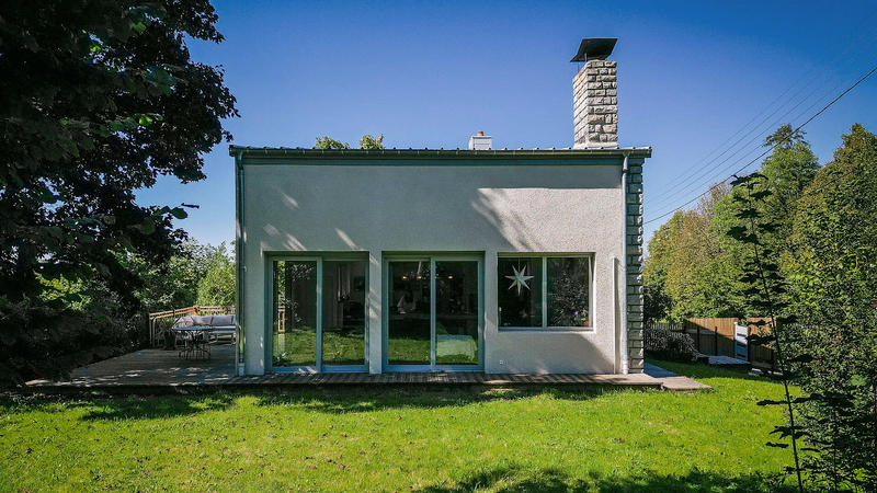 Maison - 210 m² - 7 pièces