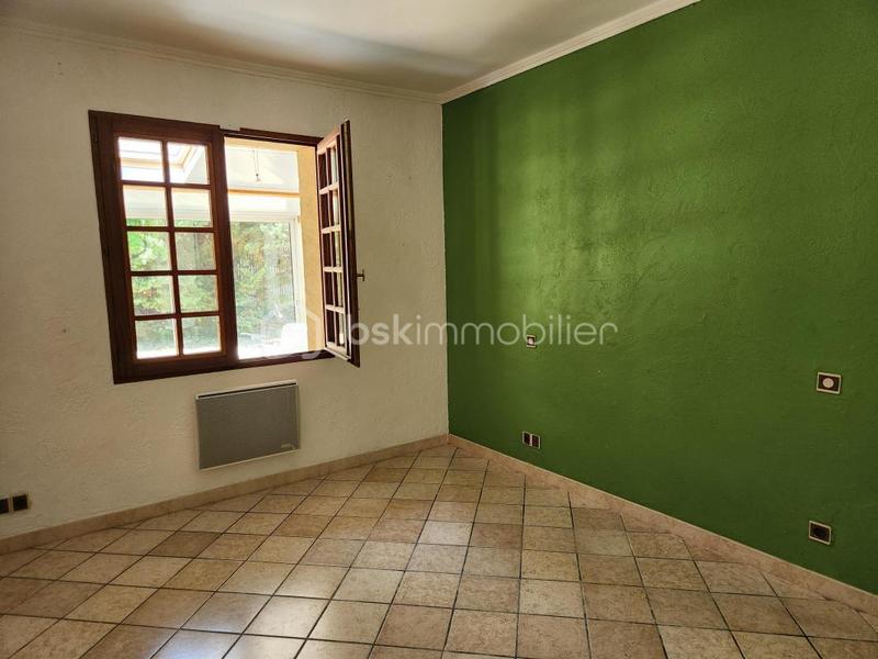 Maison traditionnelle - 140 m² - 6 pièces