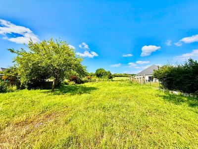 Terrain constructible - 941 m²