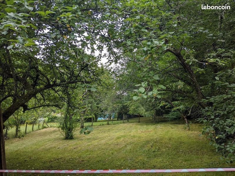 Terrain constructible - 832 m²