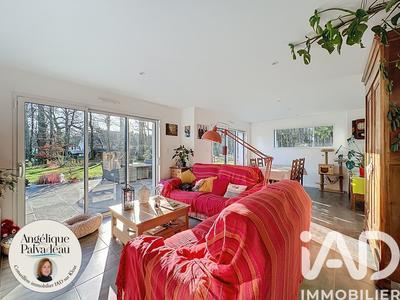 Maison - 109 m² - 5 pièces