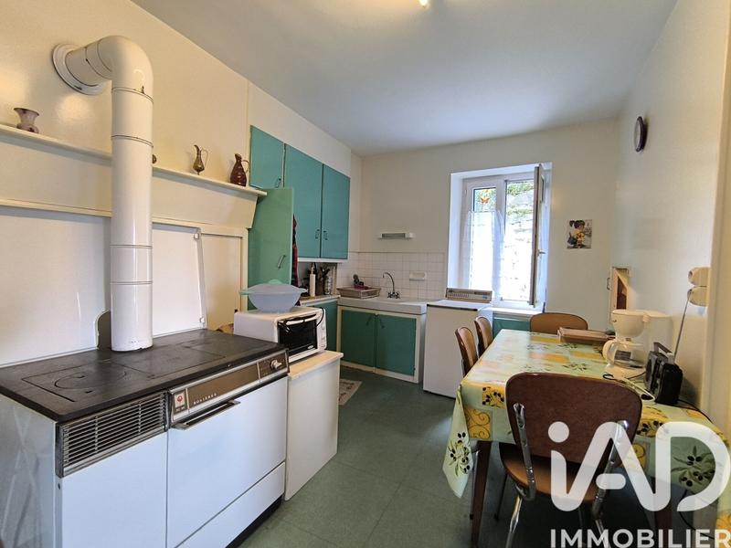 Maison - 111 m² - 6 pièces