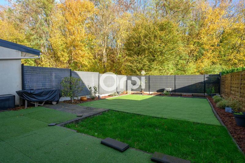 Maison - 94 m² - 5 pièces