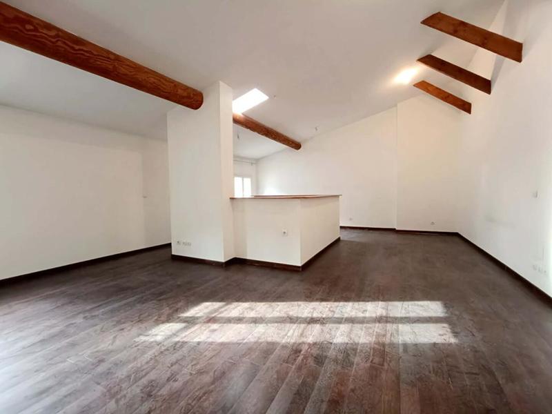 Maison - 170 m² - 5 pièces