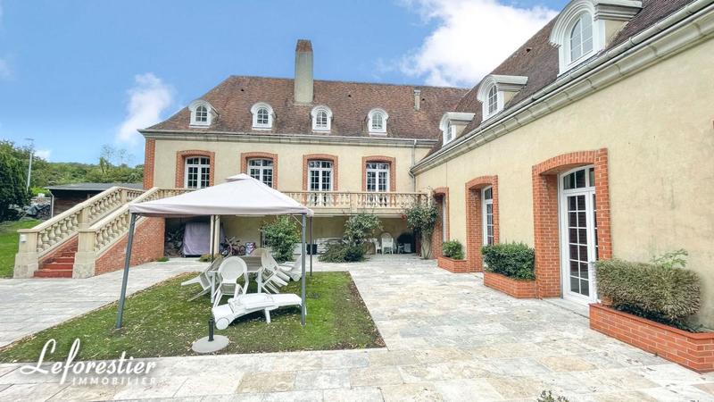 Propriété - 400 m² - 6 pièces