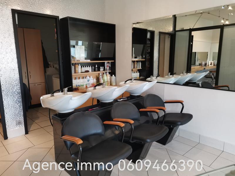 Fonds de commerce - Local commercial - 120 m²