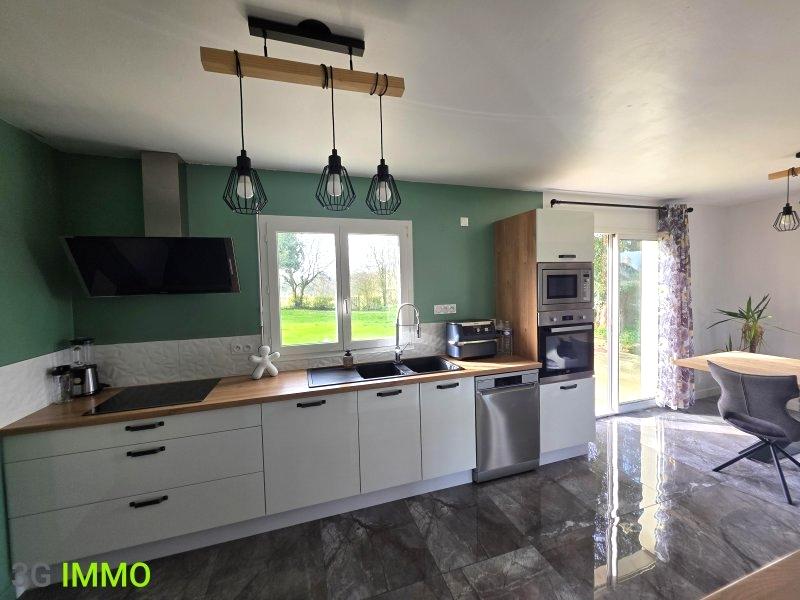 Maison - 107 m² - 6 pièces