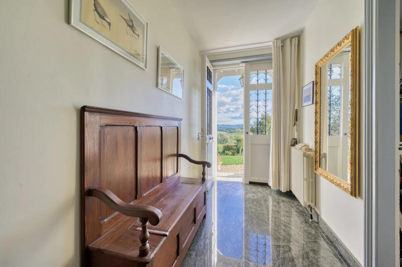 Maison - 196 m² - 7 pièces