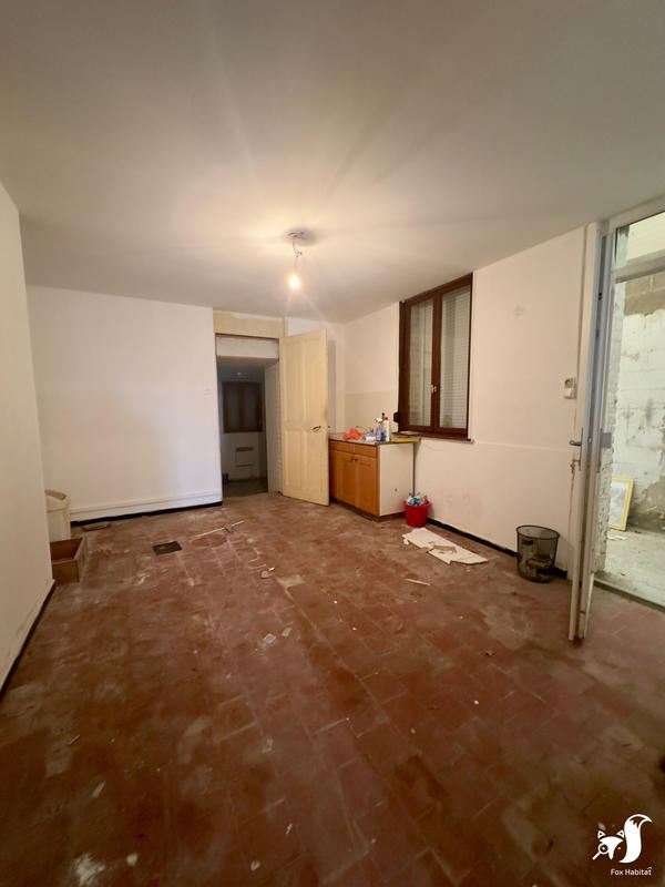 Maison - 225 m² - 8 pièces