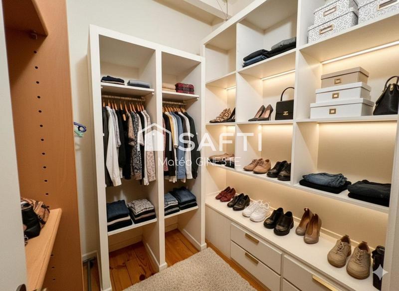 Maison - 192 m² - 9 pièces