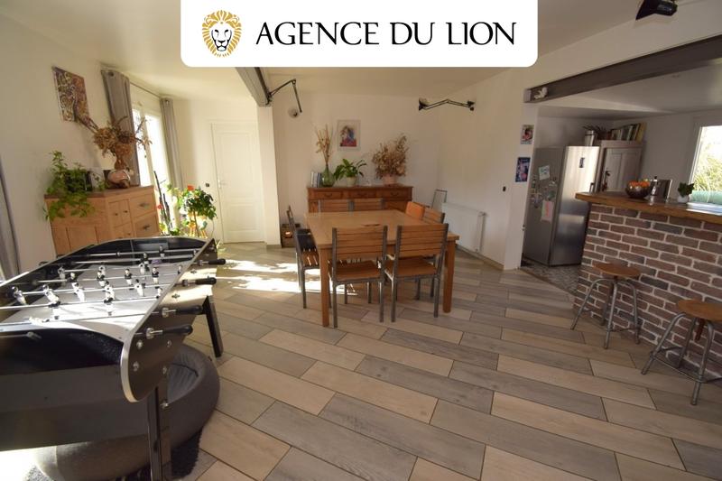 Maison - 162 m² - 7 pièces