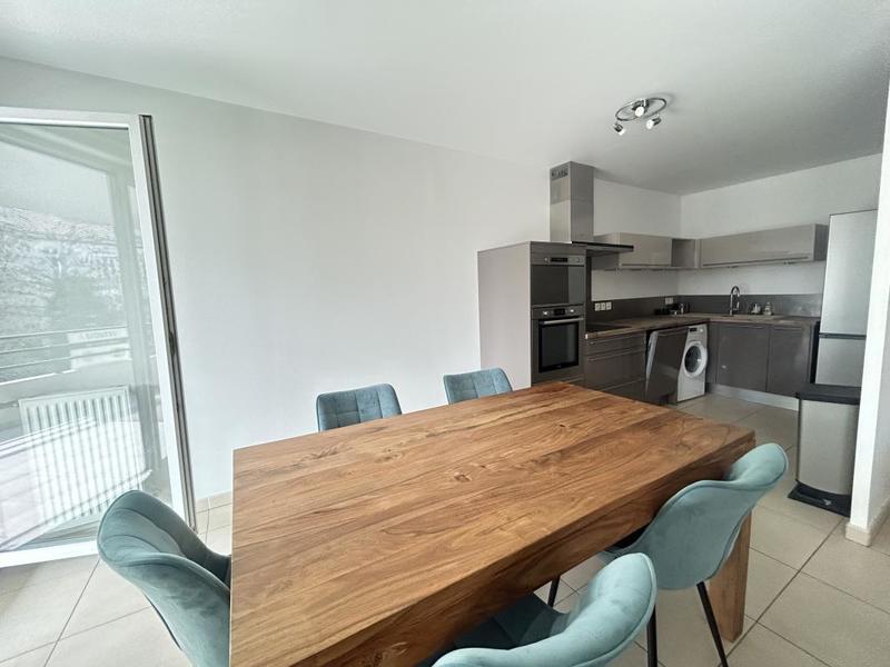 Appartement - 73 m² - 3 pièces