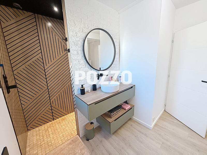 Maison - 155 m² - 6 pièces