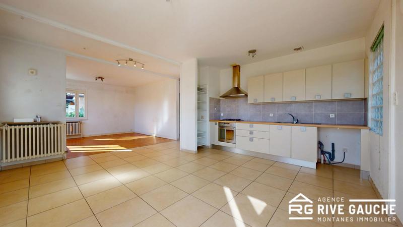 Maison - 137 m² - 5 pièces