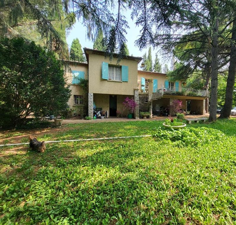 Maison - 153 m² - 7 pièces