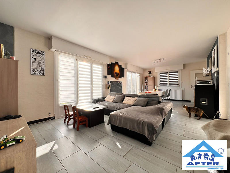 Maison - 160 m² - 8 pièces