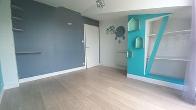 Maison - 185 m² - 7 pièces