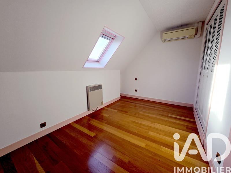 Maison - 108 m² - 7 pièces