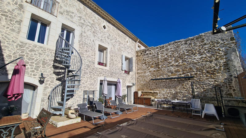Maison ancienne - 209 m² - 8 pièces