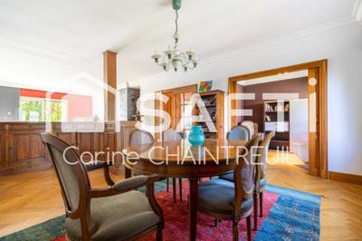 Maison - 178 m² - 7 pièces